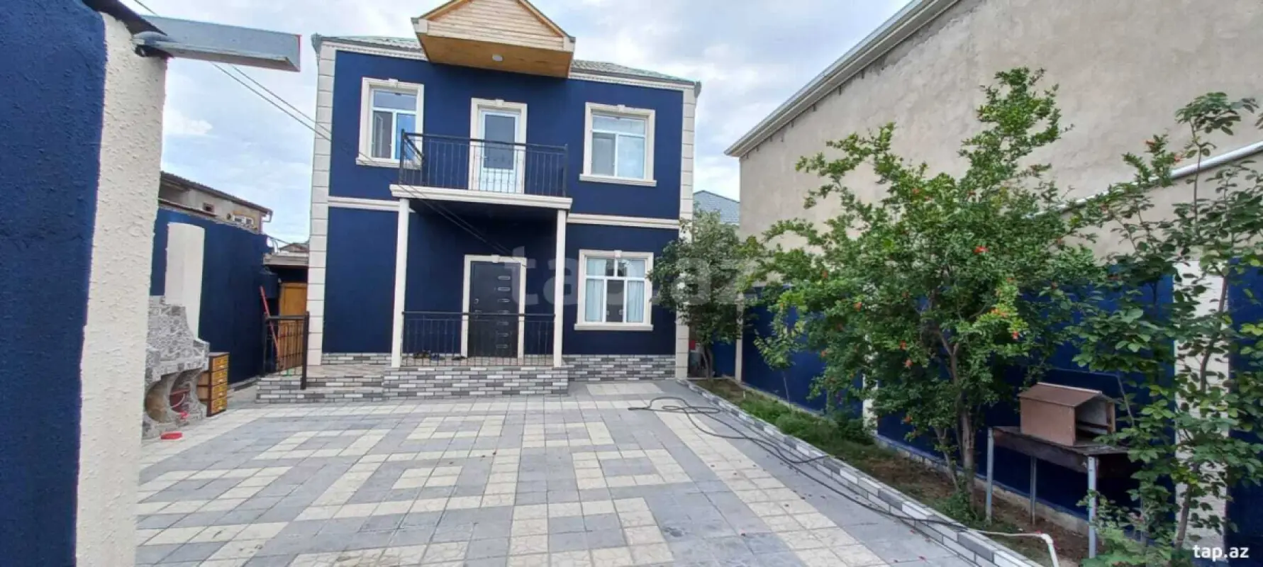 Satılır 4 otaqlı həyət evi 136 m²