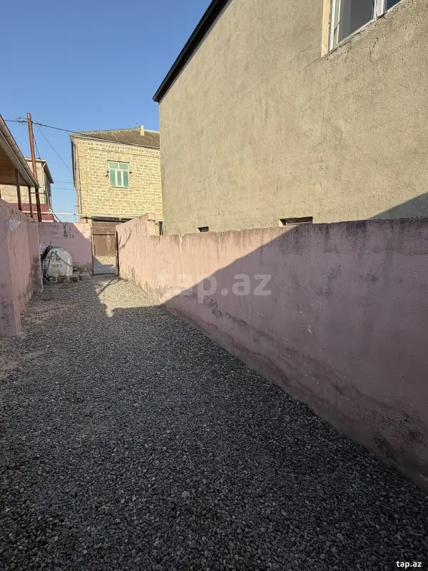 Satılır 7 otaqlı həyət evi 130 m²
