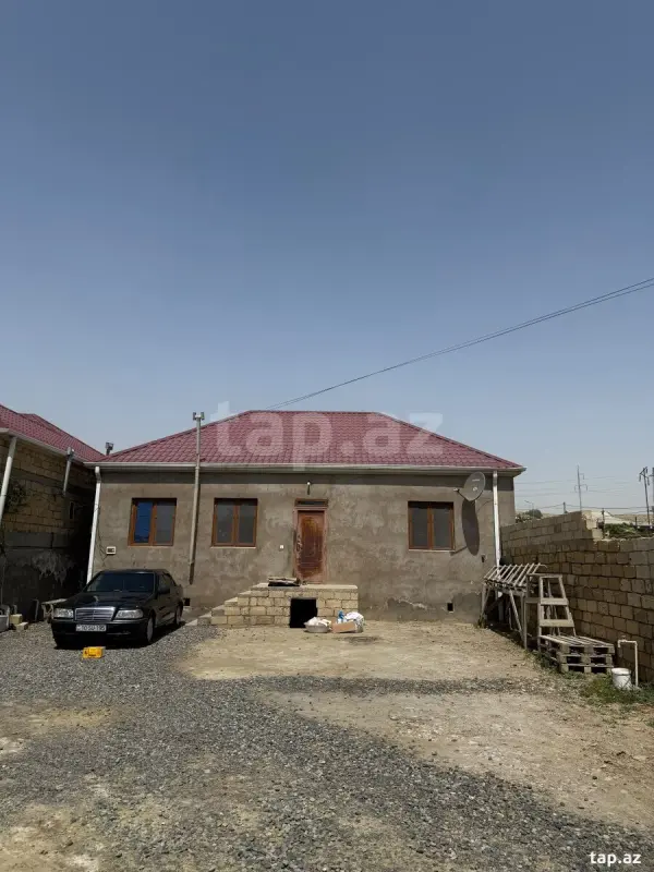 Satılır 3 otaqlı həyət evi 110 m²