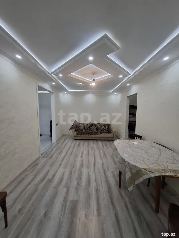 Kirayə verilir 2 otaqlı mənzil 45 m²