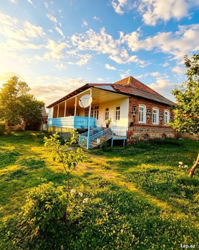 Satılır 4 otaqlı həyət evi 110 m²