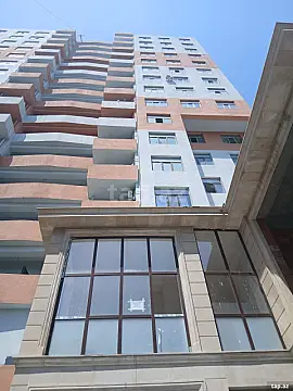 Kirayə verilir obyekt — Bakı, Memar Əcəmi yanı