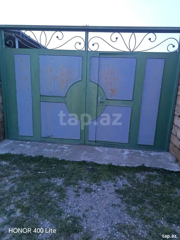 Kirayə verilir 3 otaqlı həyət evi 300 m²