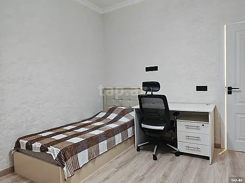 Kirayə verilir 5 otaqlı həyət evi 25 m² — Bakı, Binəqədi 5 otaq 25.00 m²