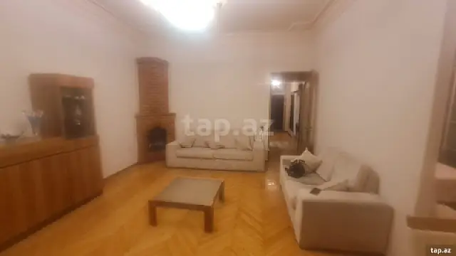 Kirayə verilir 3 otaqlı mənzil 90 m² — Bakı, Sahil qəs. 3 otaq 90.00 m²