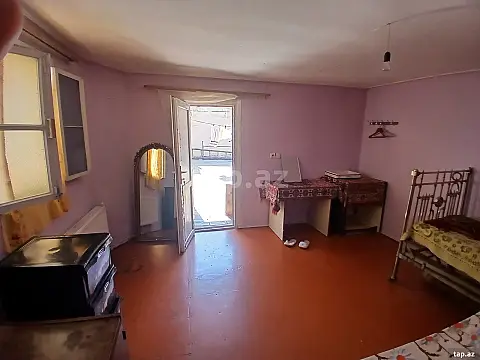 Kirayə verilir 1 otaqlı həyət evi 18 m² — Bakı, Yasamal 1 otaq 18.00 m²