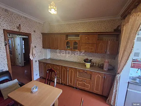 Kirayə verilir 3 otaqlı mənzil 75 m² — Bakı, Yeni Günəşli 3 otaq 75.00 m²