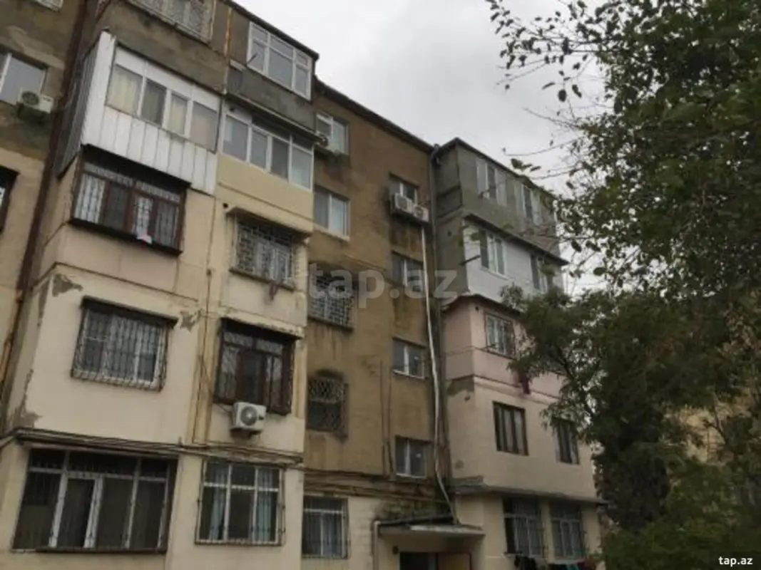 Satılır 2 otaqlı mənzil 50 m²