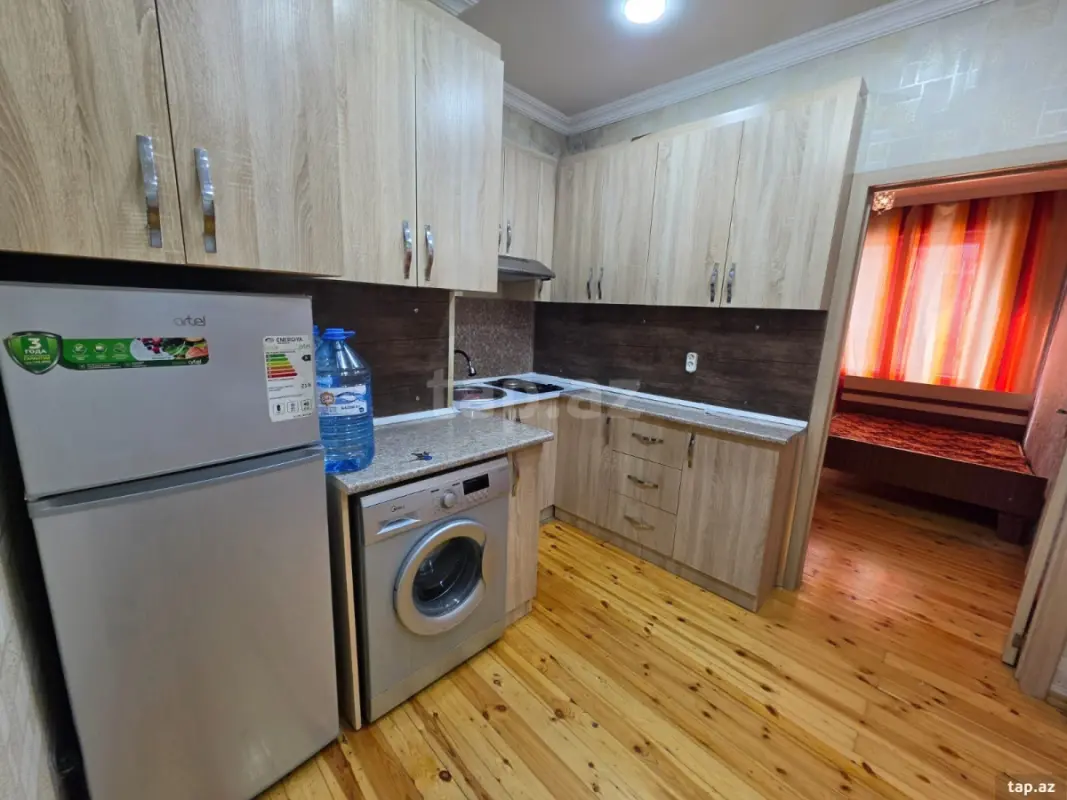 Kirayə verilir 2 otaqlı yeni tikili 65 m²