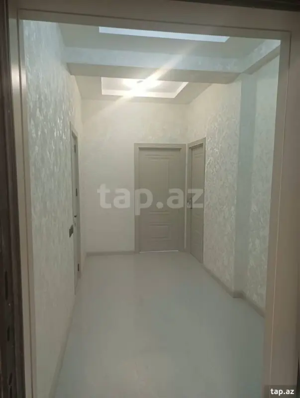 Kirayə verilir 2 otaqlı yeni tikili 61 m²