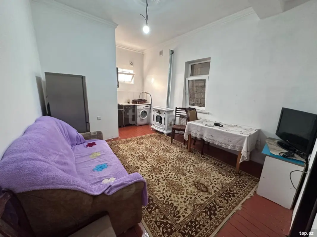 Kirayə verilir 2 otaqlı həyət evi 65 m²