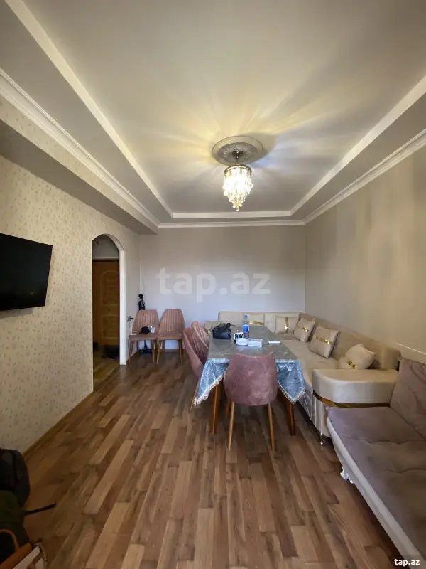 Kirayə verilir 2 otaqlı yeni tikili 60 m²