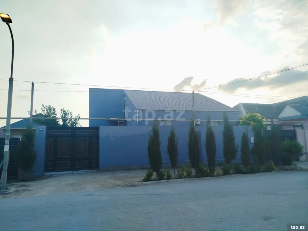 Satılır 4 otaqlı həyət evi 110 m²