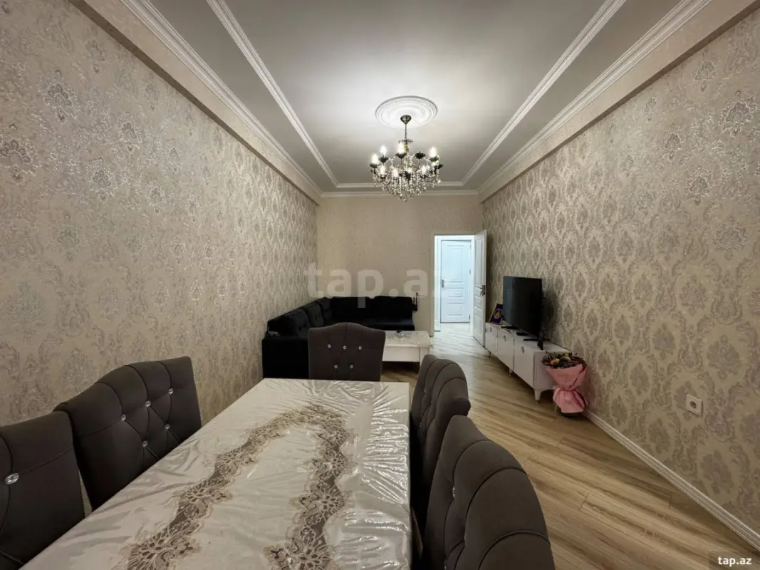 Satılır 3 otaqlı yeni tikili 60 m²