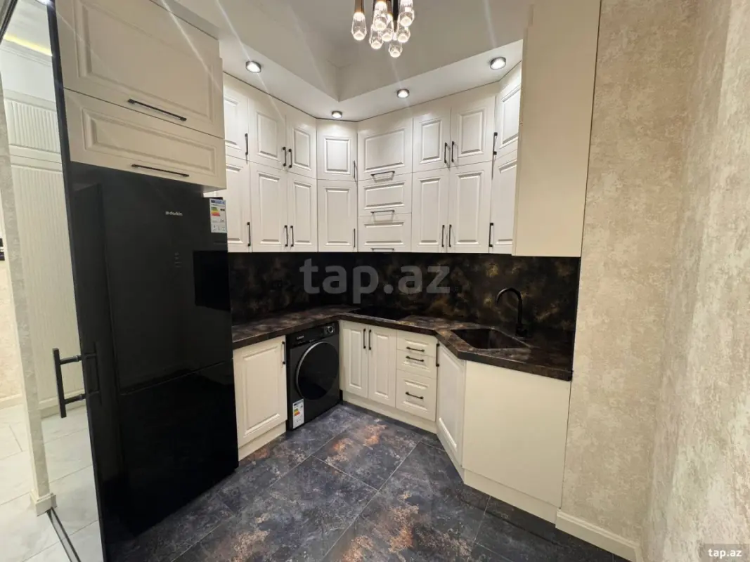 Satılır 3 otaqlı yeni tikili 104 m²