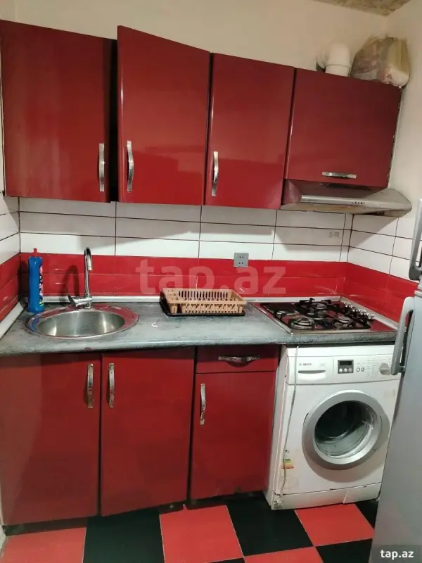 Kirayə verilir 3 otaqlı həyət evi 330 m²
