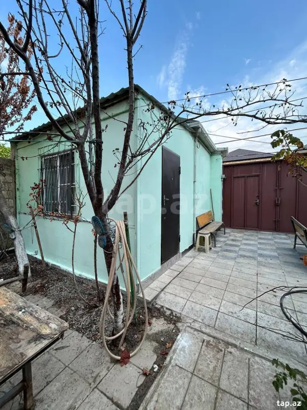 Satılır 2 otaqlı həyət evi 60 m²