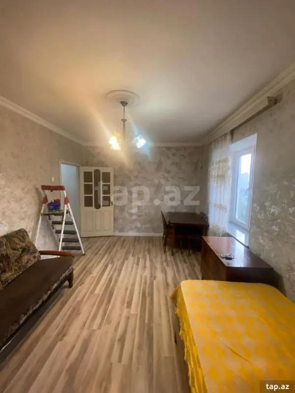 Satılır 1 otaqlı mənzil 38 m²