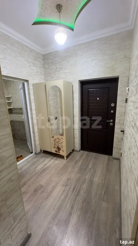 Kirayə verilir 2 otaqlı yeni tikili 60 m²