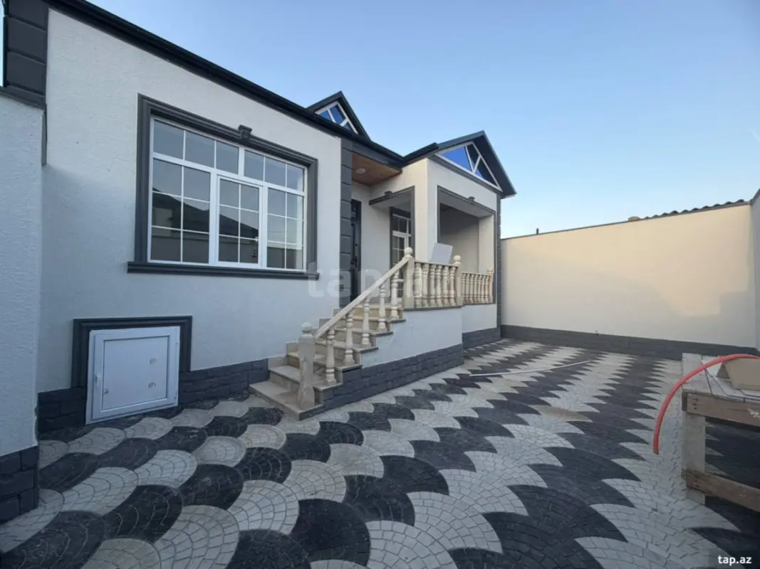 Satılır 4 otaqlı həyət evi 80 m²