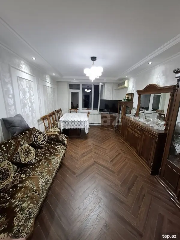 Satılır 3 otaqlı mənzil 90 m²