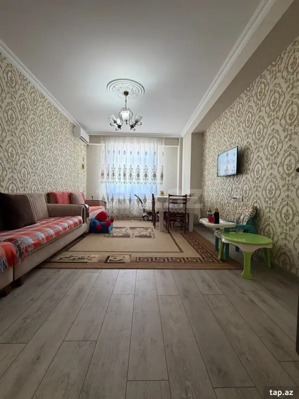 Satılır 2 otaqlı yeni tikili 75 m²