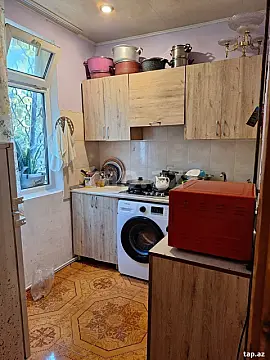 Satılır 2 otaqlı mənzil 52 m² — Bakı, Memar Əcəmi yanı 2 otaq 52.00 m²