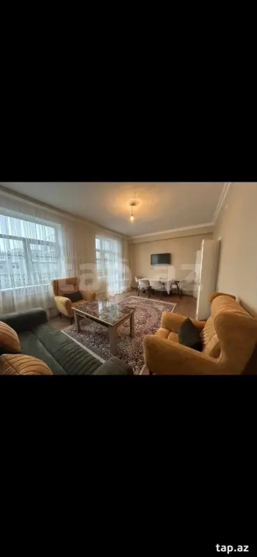 Kirayə verilir 4 otaqlı yeni tikili 115 m²