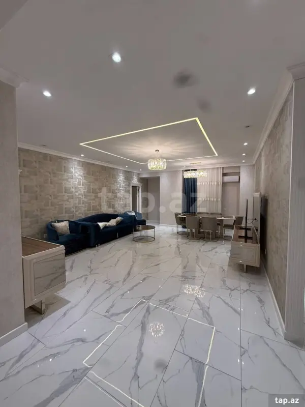 Kirayə verilir 3 otaqlı yeni tikili 148 m²