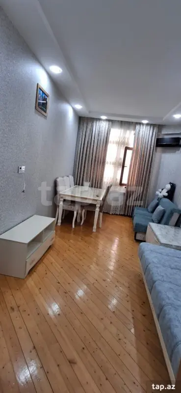 Kirayə verilir 2 otaqlı yeni tikili 50 m²