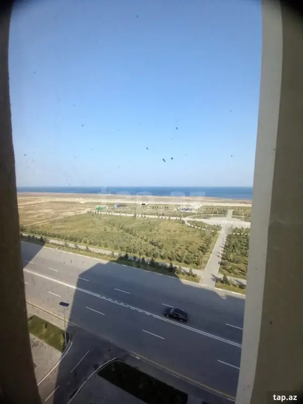 Kirayə verilir 2 otaqlı yeni tikili 70 m²