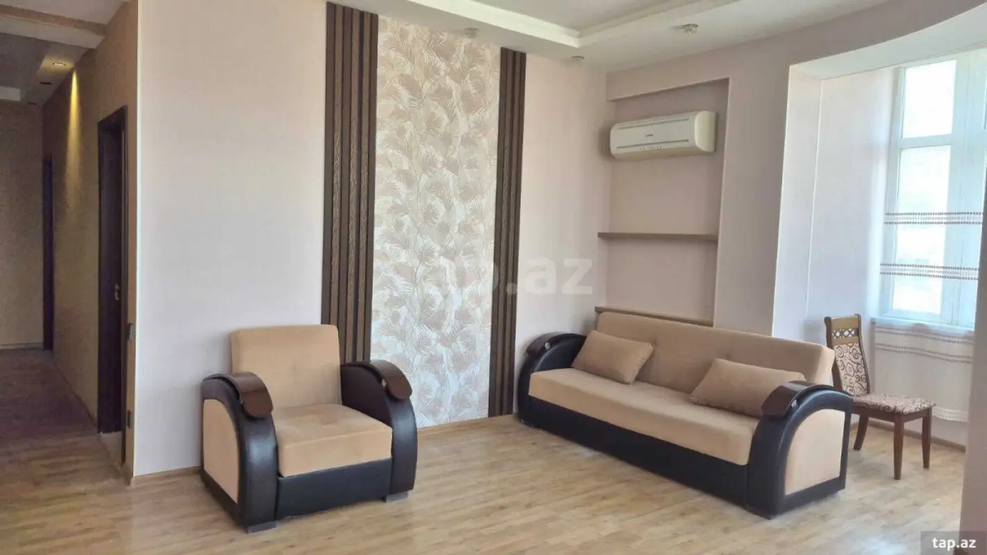 Kirayə verilir 2 otaqlı yeni tikili 66 m²