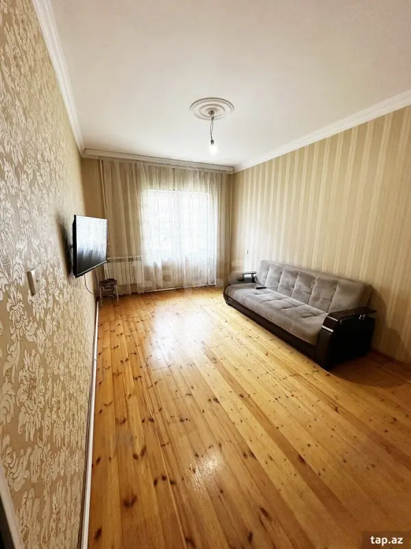 Satılır 2 otaqlı mənzil 60 m²