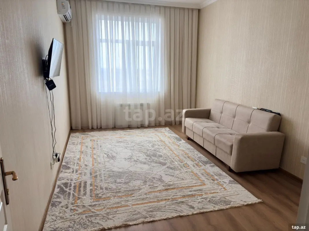 Kirayə verilir 2 otaqlı yeni tikili 70 m²