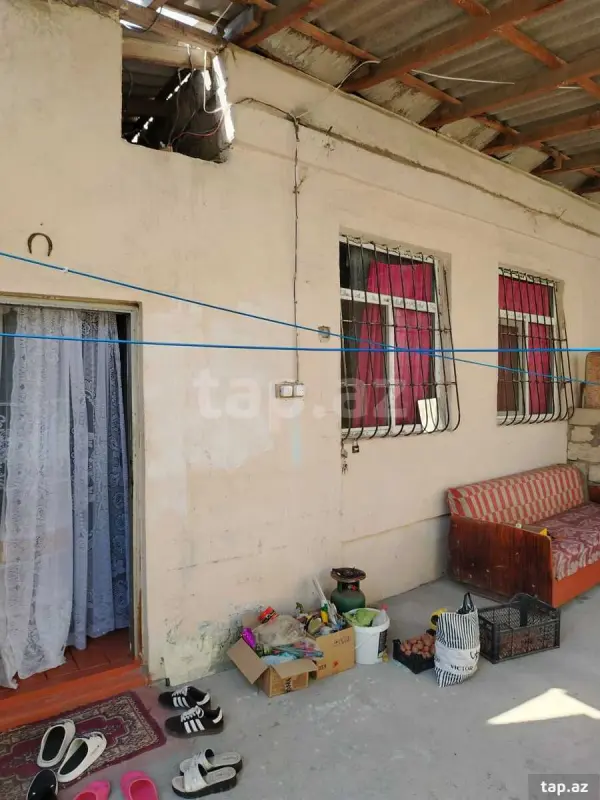 Kirayə verilir 2 otaqlı həyət evi 90 m²