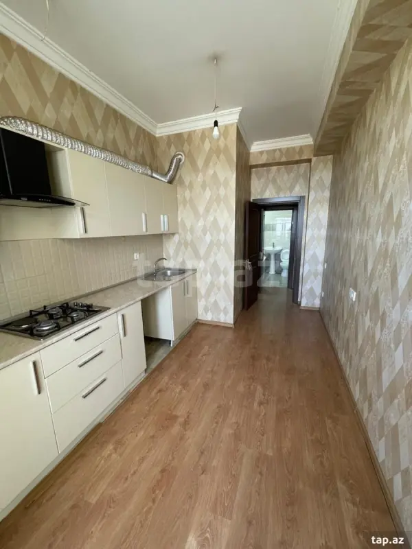 Kirayə verilir 3 otaqlı yeni tikili 110 m²