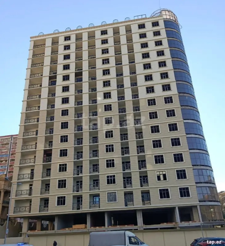 Satılır 3 otaqlı yeni tikili 157 m²