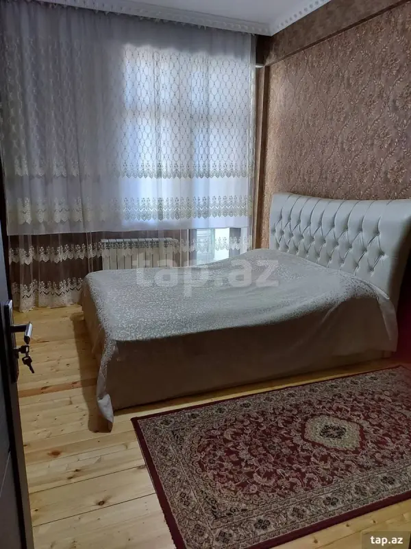 Kirayə verilir 2 otaqlı yeni tikili 60 m²