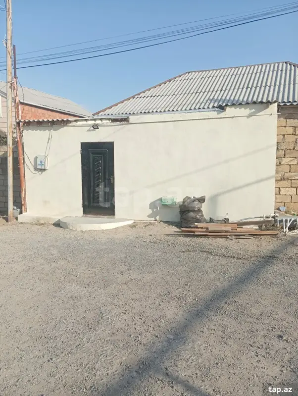 Satılır 2 otaqlı həyət evi 50.6 m²