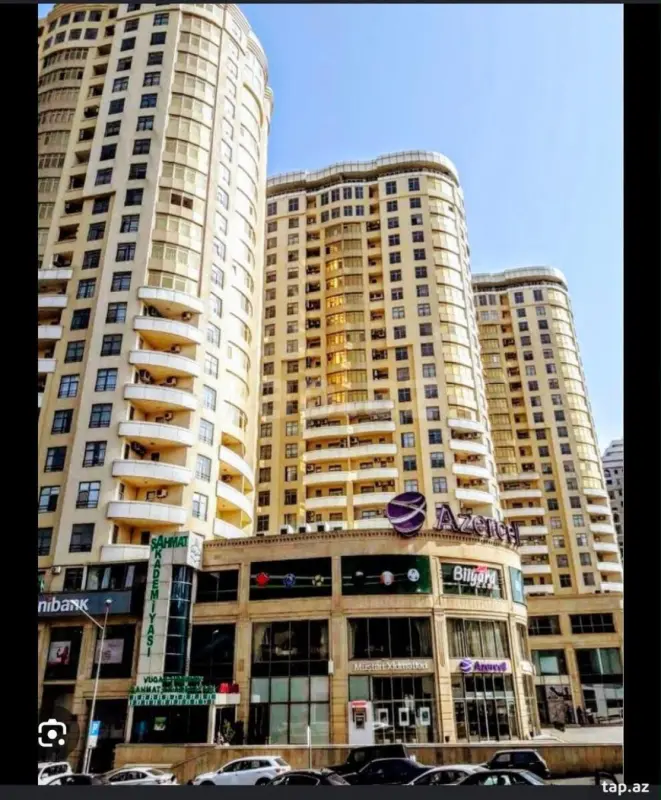 Satılır 3 otaqlı yeni tikili 176 m²
