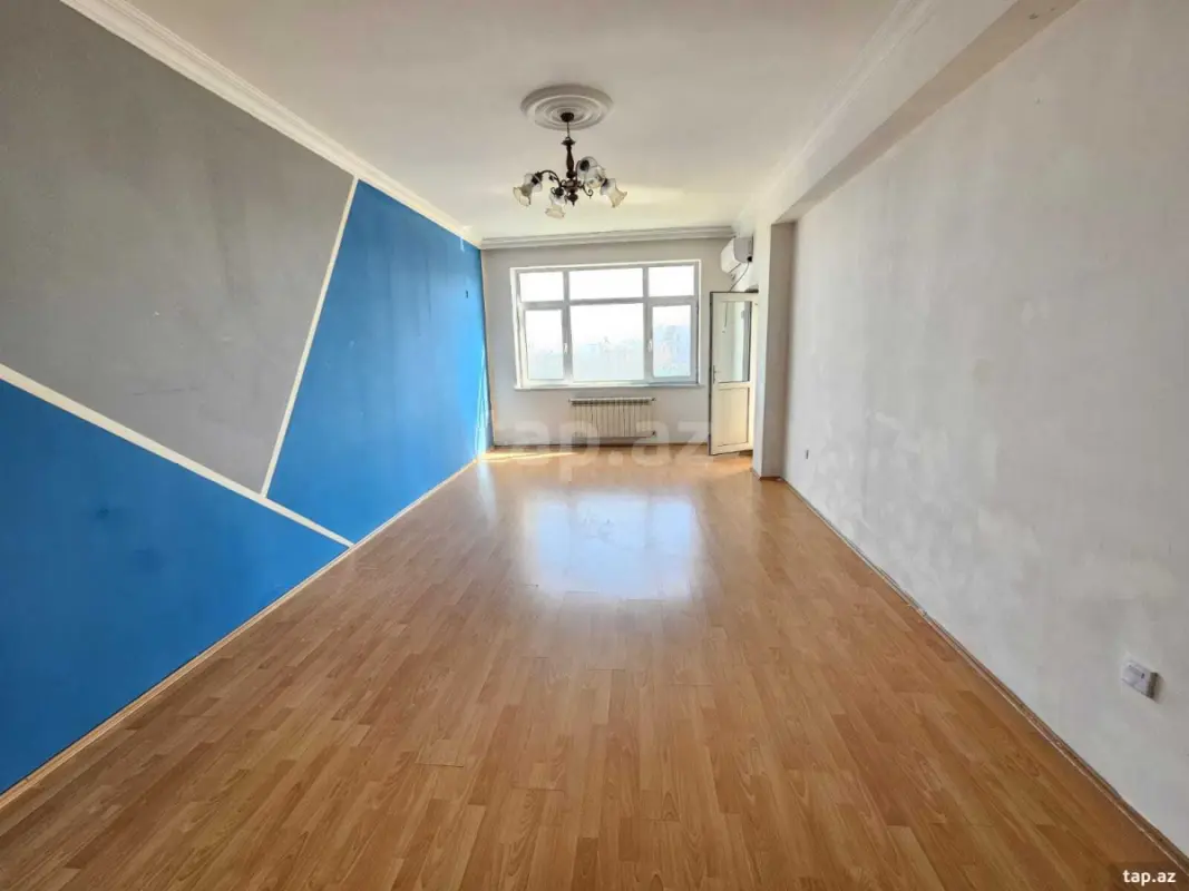 Kirayə verilir 2 otaqlı yeni tikili 120 m²