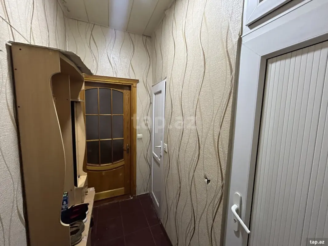 Kirayə verilir 2 otaqlı mənzil 42 m²