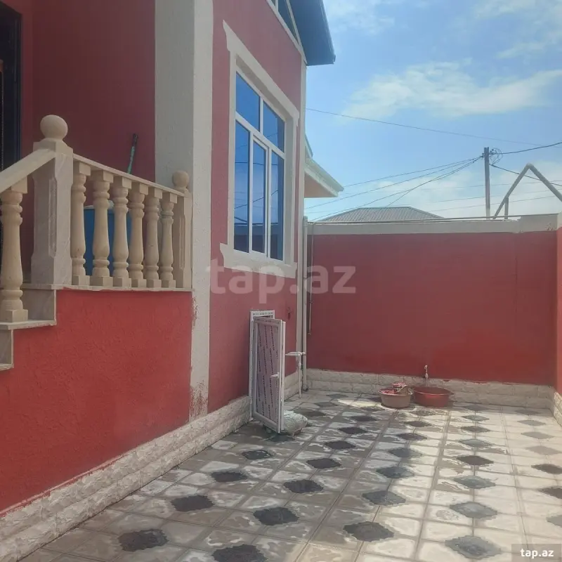 Satılır 3 otaqlı həyət evi 70 m²