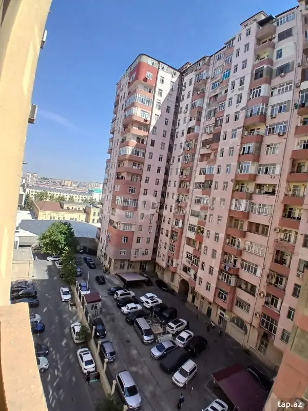 Satılır 2 otaqlı yeni tikili 60 m²