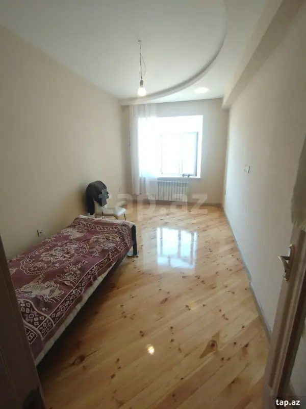Satılır 3 otaqlı yeni tikili 85 m²