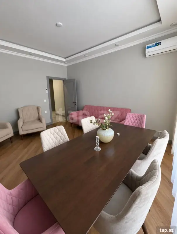 Satılır 2 otaqlı yeni tikili 82 m²