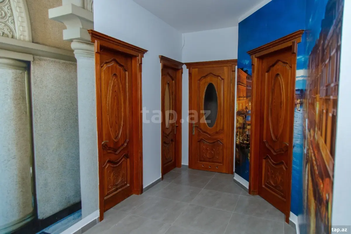 Satılır 6 otaqlı yeni tikili 172 m²