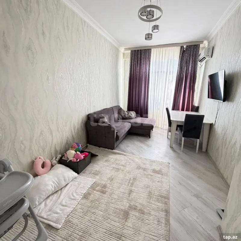 Satılır 2 otaqlı yeni tikili 60 m²
