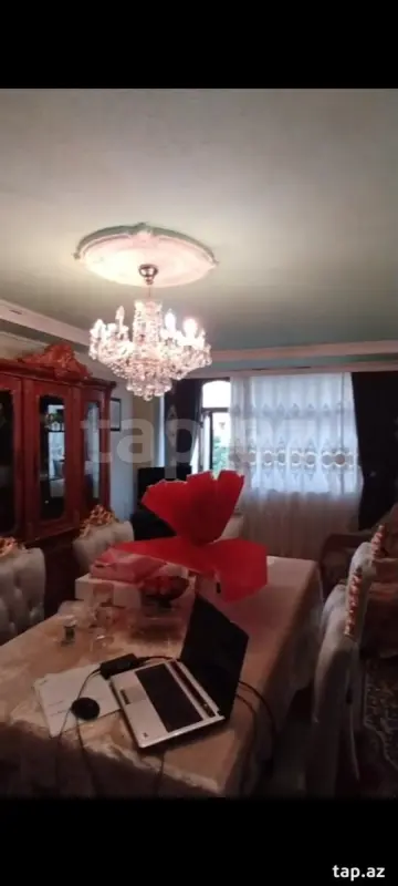 Satılır 4 otaqlı mənzil 85 m²
