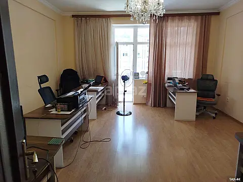 Kirayə verilir ofis — Bakı